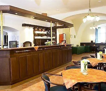 Hotel Alexander 4*
